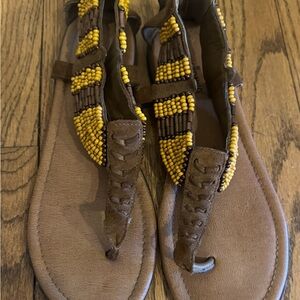 Minnetonka Thong Sandals Brown Beaded Leather Zip Straps Women's US 10